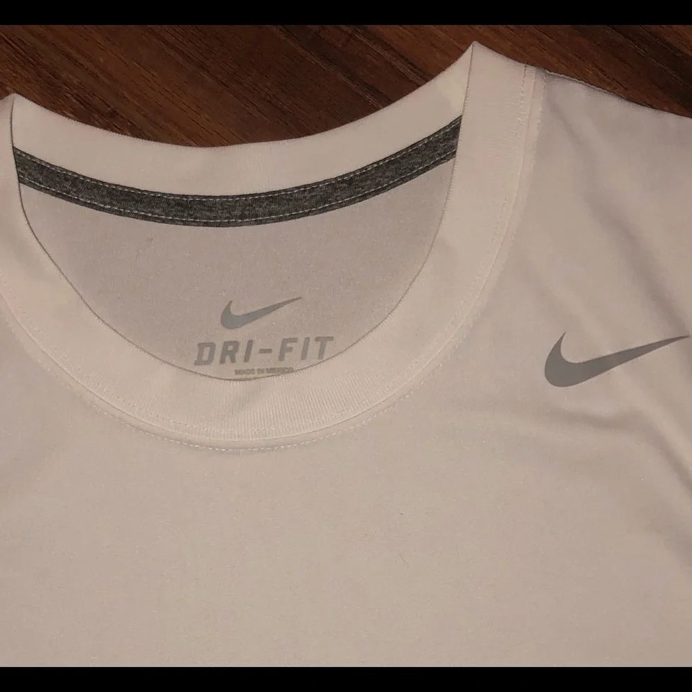 Trinity Board Shorts 32 Nike DRI Fit Small
